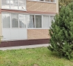 Предлагаем купить 2-х комнатную квартиру в ЖК «Лесной городок» по ул. Брусничная д. 32 (Приволжский район).<br />​​​​​​​<br /><strong><em><span style="text-decoration:underline;">О преимуществах квартиры:</span></em></strong><br />- улучшенная планировка<br />- общая площадь квартиры 65,5 кв.м, без лоджии 57,7 кв.м<br />- раздельные комнаты: 15,2 кв.м и 17,2 кв.м<br />- просторная кухня 10,8 кв.м<br />- большой санузел 5,7 кв.м с водонагревателем<br />- прихожая 8,8 кв.м с вместительным шкафом для одежды<br />- утепленная застекленная лоджия длиной 6 м<br />- остается кухонный гарнитур с встроенной техникой, холодильник, водонагреватель, спальный гарнитур, шкафы для одежды, телевизор<br /><br /><strong><em><span style="text-decoration:underline;">О доме и инфраструктуре:</span></em></strong><br />- кирпичный дом с чистыми подъездами<br />- 2012 год постройки<br />- в жилом комплексе представлены дома только малоэтажной постройки<br />- достаточное количество парковочных мест, как для жителей, так и для гостей<br />- благоустроенные дворы с детскими игровыми и спортивными площадками и зонами отдыха<br />- великолепное озеленение придомовых территорий декоративными кустарниками, хвойными деревьями и многолетними цветами<br />- до центра города 15 минут на авто<br />- остановка автобуса в 3-х минутах ходьбы<br />- продуктовый магазин «Магнит» в 5-ти минутах ходьбы от дома<br /><br /><strong><em><span style="text-decoration:underline;">О документах:</span></em></strong><br />- 1 взрослый собственник<br />- без занижений и обременений<br />- проходит по ипотеке<br />- чистая продажа<br /><br />Рядом расположены улицы: Рауиса Гареева, Оренбургский тракт, Братьев Батталовых, Гарифа Ахунова, Баки Урманче.<br /><br />Звоните, покажем в удобное для Вас время.<br /><br /><strong><em>С уважением, ваш гид в мире недвижимости, Эльмира Шайдуллина.</em></strong><br /><strong><em>АН «МЕГАЛИТ» основано в 2004 году.