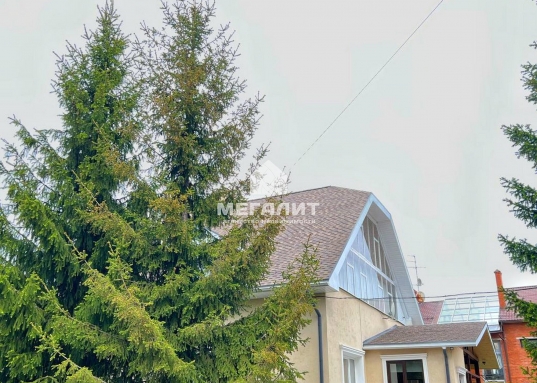 Адрес: ул. Бакчалы, Площадь дома: 400 м<sup>2</sup>, Площадь участка: 16 соток, Поселок: Плодопитомник, Район: Приволжский