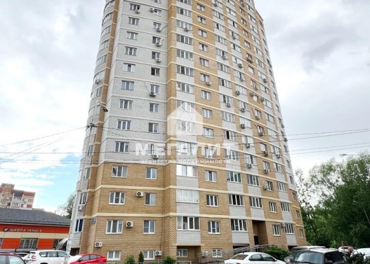 Двухкомнатная квартира в Московском районе рядом с метро