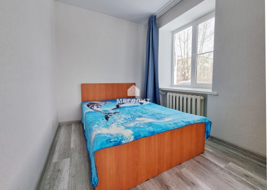 Адрес: ул. Журналистов, дом 11, Количество комнат: 2, Общая площадь: 41.1 м<sup>2</sup>, Жилая площадь: 28 м<sup>2</sup>, Площадь кухни: 6 м<sup>2</sup>, Этаж: 3/5, Тип дома: Кирпичный, Район: Советский