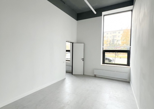 Адрес: ул. Короленко, дом 28Б, Общая площадь: 94 м<sup>2</sup>, Район: Ново-Савиновский