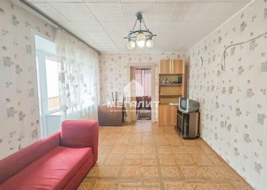 Адрес: ул. Ямашева пр-кт, дом 15к1, Количество комнат: 2, Общая площадь: 38.8 м<sup>2</sup>, Жилая площадь: 22.7 м<sup>2</sup>, Площадь кухни: 7.2 м<sup>2</sup>, Этаж: 2/9, Район: Ново-Савиновский