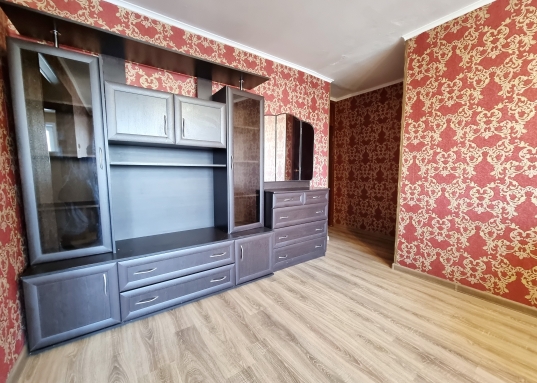 Адрес: ул. Волгоградская, дом 1, Количество комнат: 3, Общая площадь: 60 м<sup>2</sup>, Жилая площадь: 45 м<sup>2</sup>, Площадь кухни: 6 м<sup>2</sup>, Этаж: 5/5, Район: Московский