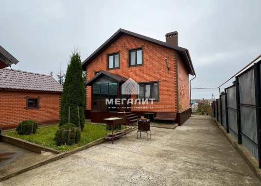 Адрес: ул. Набережная улица, дом 87, Площадь дома: 132,2 м<sup>2</sup>, Площадь участка: 11 соток, Район: Верхнеуслонский