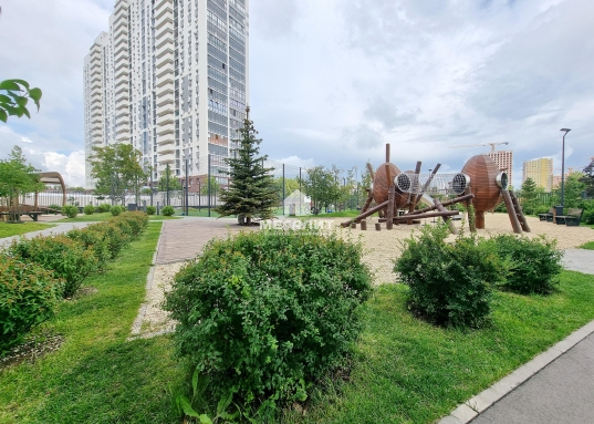 Адрес: ул. Аделя Кутуя, дом 110, Количество комнат: 2, Общая площадь: 44.4 м<sup>2</sup>, Жилая площадь: 22 м<sup>2</sup>, Площадь кухни: 14 м<sup>2</sup>, Этаж: 8/19, Тип дома: Монолитно-кирпичный, Район: Советский