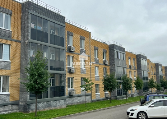 Поможем одобрить ипотеку и застраховаться под низкий %, работаем с материнским капиталом и с военной ипотекой.
