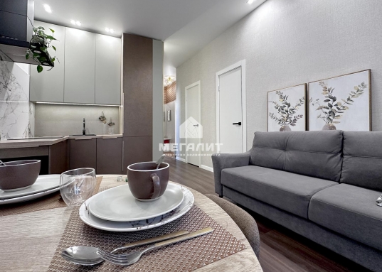 В квартире предусмотрены <strong>проходные переключатели, мастер клавиша</strong>.