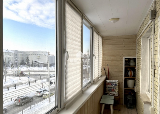 <br />Возможен быстрый выход на сделку!<br />Квартира свободна от проживания!<br /><br />Покупка квартиры в этом месте - большая удача, торопитесь не упустить эту великолепную возможность!<br /><strong>Звоните, чтобы узнать больше и договориться о просмотре!<br /><br /></strong><em><strong>С уважением, ваш гид в мире недвижимости, Шахимарданова Гузель.</strong></em><br /><br /><em><strong>АН «МЕГАЛИТ» основано в 2004 году.