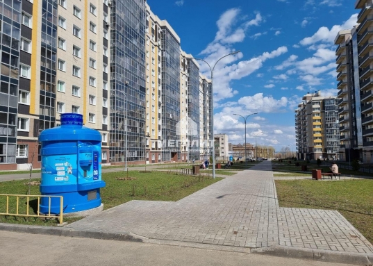 Новая квартира, ни разу не сдавалась.