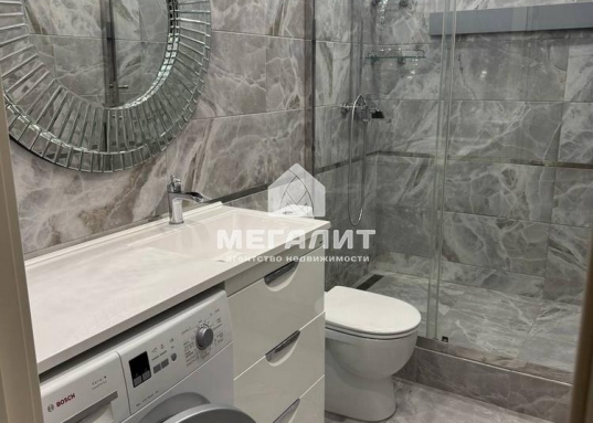 Трехкомнатная  квартира в ЖК "Победа"