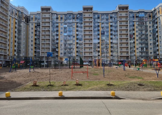 Новый ремонт, новая мебель и новая техника.