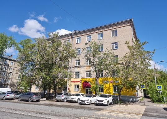 Продам студию-статус Квартира!