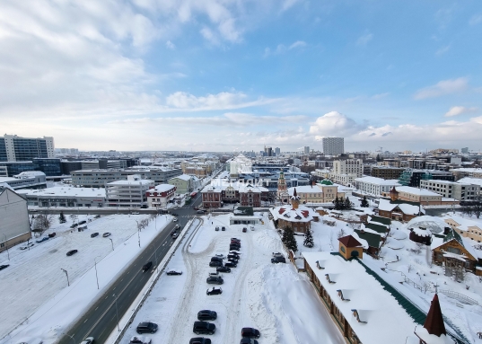 Эксклюзивный текстиль и эффектное освещение делают каждую из комнат неповторимой.