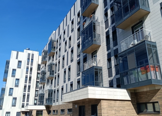 Все подробности по телефону.