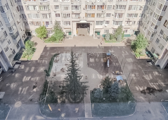 ФОТОГРАФИИ СООТВЕТСТВУЮТ ДЕЙСТВИТЕЛЬНОСТИ!<br />Впервые предлагается в найм 1-к квартира в Ново-Савиновском районе по ул. Чистопольская 81.<br />В квартире есть вся необходимая мебель и техника.