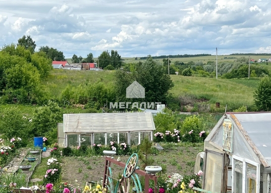<h2><strong style="font-size:14px;">В продаже дом в селе Коргуза Верхнеуслонского района.</strong><br /></h2><br />Дом общей площадью 66,3 м2 на участке 48 соток.<br />В доме 3 комнаты, кухня, теплая веранда.
