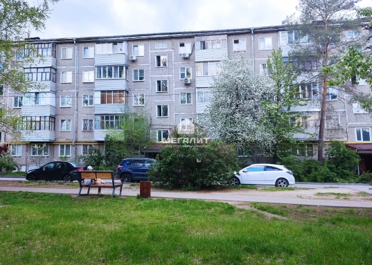 квартиру.<br /><br />Кировский район Казани - динамично развивающийся жилой район с хорошей транспортной доступностью и развитой жилой инфраструктурой.