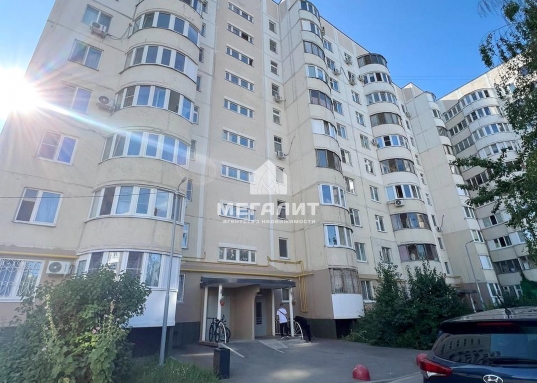 Адрес: ул. Меридианная, дом 24, Количество комнат: 2, Общая площадь: 55.5 м<sup>2</sup>, Жилая площадь: 30.2 м<sup>2</sup>, Площадь кухни: 9.7 м<sup>2</sup>, Этаж: 3/10, Тип дома: Панельный, Район: Ново-Савиновский