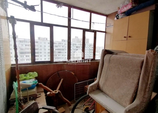 Бичурина расположен Полилингвальный комплекс Адымнар, по ул. Мусина, д.17 расположен лицей №177, на ул. Абсалямова д. 29А гимназия №179.