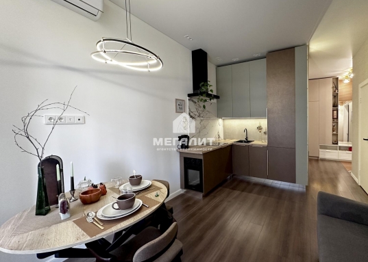 Ремонт выполнен с использованием материалов таких брендов как <strong>Villeroy&Boch, Tubadzin, Pamesa, Sirpy</strong>. <br />5.