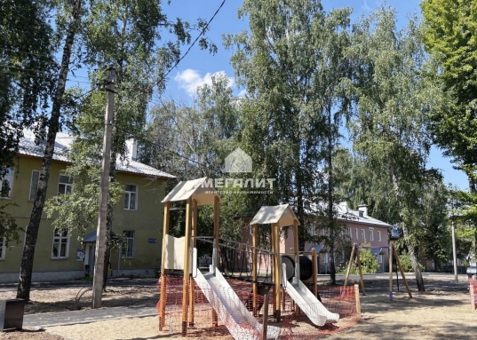 Адрес: ул. Журналистов, дом 16, Количество комнат: 2, Общая площадь: 40.1 м<sup>2</sup>, Жилая площадь: 25.1 м<sup>2</sup>, Площадь кухни: 5 м<sup>2</sup>, Этаж: 1/2, Тип дома: Кирпичный, Район: Советский