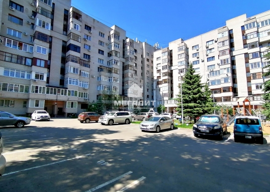 Предлагаю купить 4-х комнатную квартиру в Советском районе