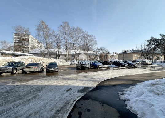 Адрес: ул. Октябрьская, дом 34, Количество комнат: 1, Общая площадь: 33 м<sup>2</sup>, Жилая площадь: 18 м<sup>2</sup>, Площадь кухни: 9 м<sup>2</sup>, Этаж: 4/10, Тип дома: Кирпичный