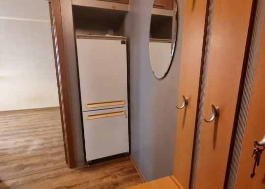 Адрес: ул. Декабристов, дом 103, Количество комнат: 1, Общая площадь: 35 м<sup>2</sup>, Жилая площадь: 18 м<sup>2</sup>, Площадь кухни: 6 м<sup>2</sup>, Этаж: 2/5, Тип дома: Кирпичный, Район: Московский