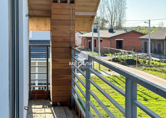 <p>✨ <strong>Хотите купить уютный дом в живописном окружении — месте, где сбываются мечты о гармонии, семье и природе?</strong></p><p>Предлагаю двухэтажный кирпичный дом в закрытом, охраняемом поселке "Мешинские Усадьбы" (с.