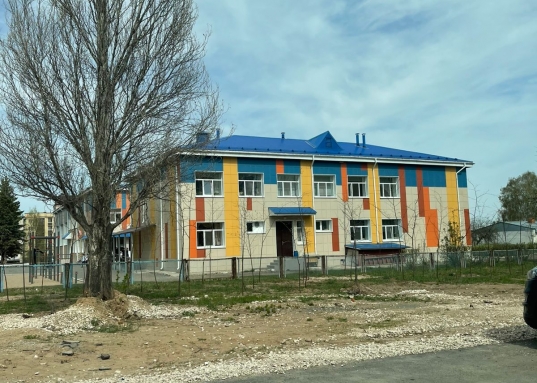 Адрес: ул. Ленинская, Площадь дома: 335,5 м<sup>2</sup>, Площадь участка: 10 соток, Район: Лаишевский