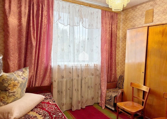 В продаже дом в  экологически чистом районе.