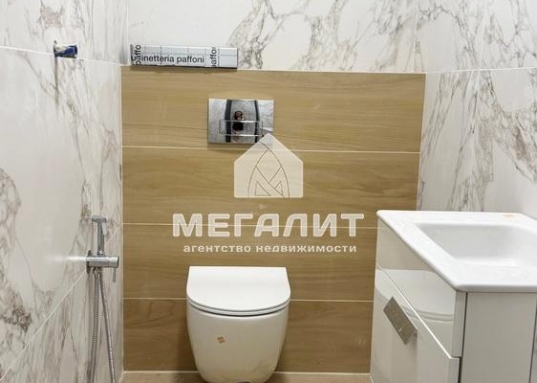 Продается красивый комфортный коттедж в централизованном загородном поселке в с.Габишево Лаишевского района.