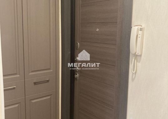 На длительный срок.