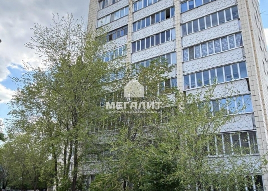 Инфраструктура района:
- Детские учреждения: детский сад № 15, № 283, № 255
- Школа № 98, Гимназия № 96, № 28
- Благоустроенные детские площадки, различные парковые зоны рядом с театром кукол «Экият» и  национальным комплексом «Туган Авылым».