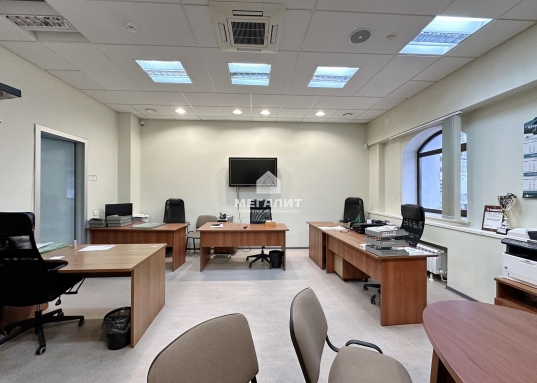 Адрес: ул. Петербургская, дом 37, Общая площадь: 36,1 м<sup>2</sup>, Район: Вахитовский