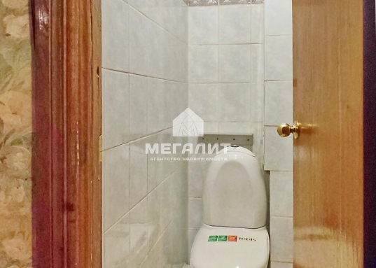 Адрес: ул. Лесгафта, дом 28а, Количество комнат: 3, Общая площадь: 91.2 м<sup>2</sup>, Жилая площадь: 58.8 м<sup>2</sup>, Площадь кухни: 9.4 м<sup>2</sup>, Этаж: 1/9, Тип дома: Кирпичный, Район: Вахитовский