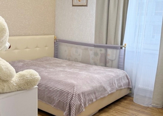 Квартира общей площадью 62,6 кв.м. расположена на 8 этаже 16-этажного дома.