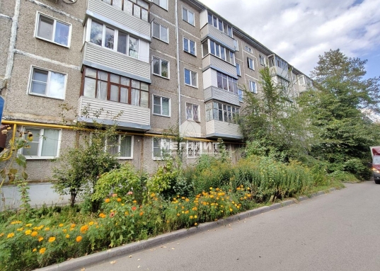 Продается 2-комнатная квартира в Кировском р-не