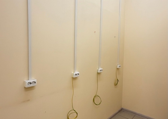 Подойдет под офис , производство, склад ,(возможна перепланировка).