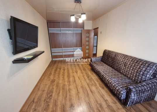 Сдам квартиру возле ТРК "ТАНДЕМ"