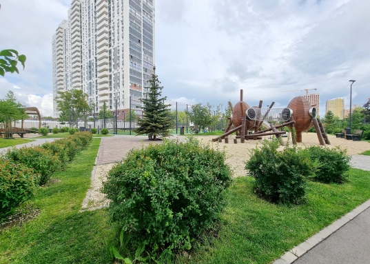 Адрес: ул. Аделя Кутуя, дом 110, Количество комнат: 2, Общая площадь: 44.4 м<sup>2</sup>, Жилая площадь: 22 м<sup>2</sup>, Площадь кухни: 14 м<sup>2</sup>, Этаж: 8/19, Тип дома: Монолитно-кирпичный, Район: Советский
