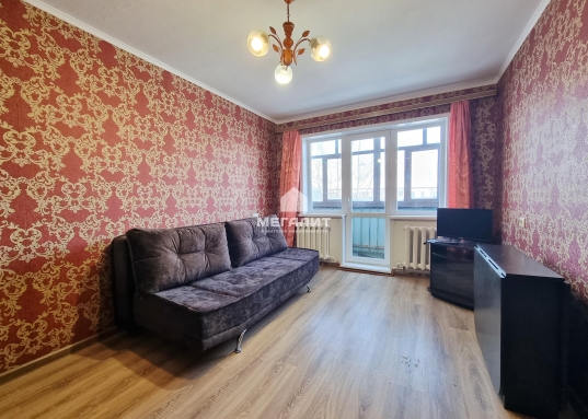 Сдам квартиру возле метро "Яшьлек"